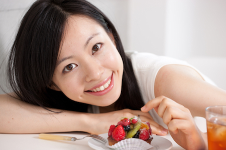 中秋节吃月饼，喉咙问题困扰你了吗.jpg